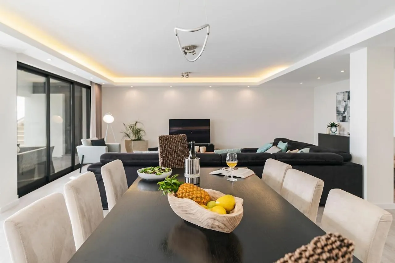 Sky Villa By An Island Apart Funchal   Funchal (Madeira)